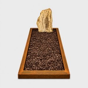 Cortenstaal grafmonument met versteend hout