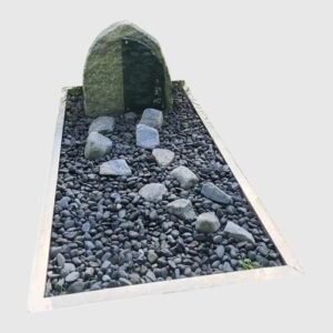 Ruw monument roestvrij staal en glas